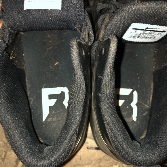 Nike Alpha Cleats - Picture 4 of 4